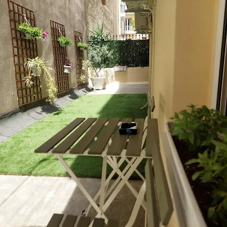 Апартаменты Garden Escape In Thessaloniki! *